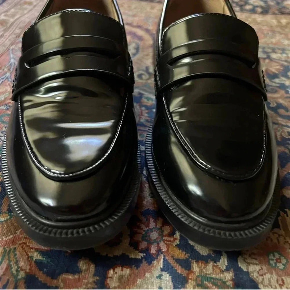 EUC barely worn Black leather patent loafers size EU 36 or US 5. Like new! - Picture 12 of 13